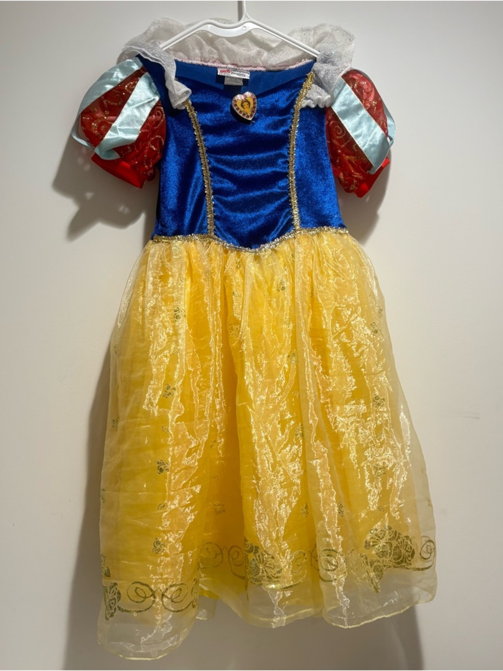 Classic Princess Dress-Up Costume Snow White with velvet cape 6/6x